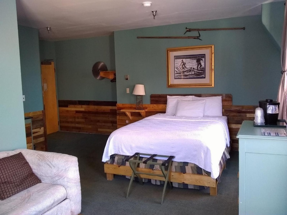 The Charles Inn Main image